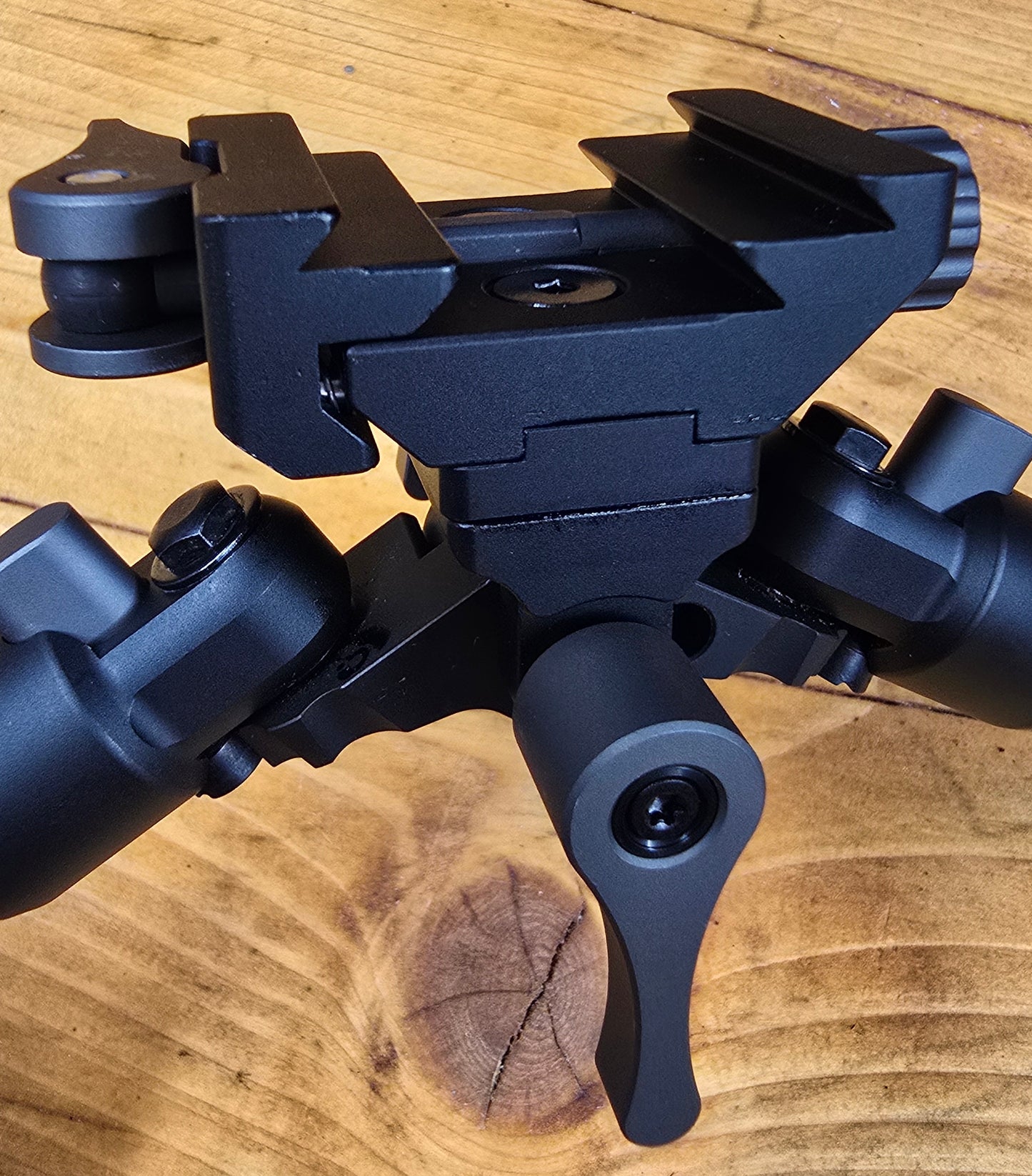 Ranger Pro - ARCA / Picatinny Bipod